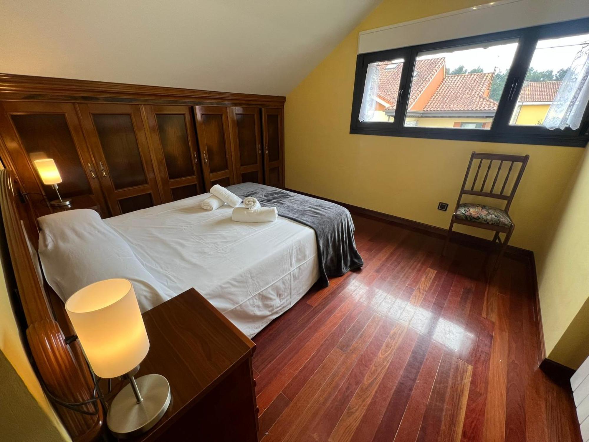 Gestiona2R- Casa Grande En El Centro De Llanes Villa Екстериор снимка